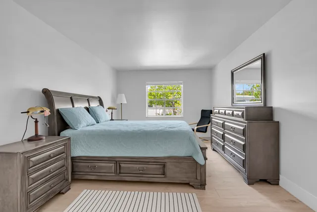 $429,900 | 6487 Bay Club Drive, Unit 4, Fort Lauderdale, FL 33308