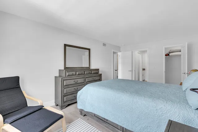 $429,900 | 6487 Bay Club Drive, Unit 4, Fort Lauderdale, FL 33308