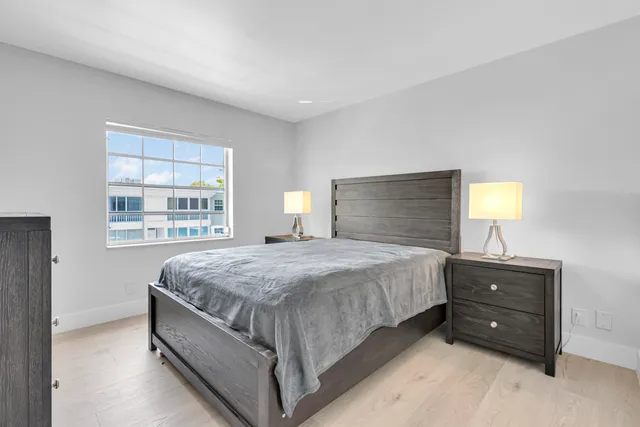 $429,900 | 6487 Bay Club Drive, Unit 4, Fort Lauderdale, FL 33308