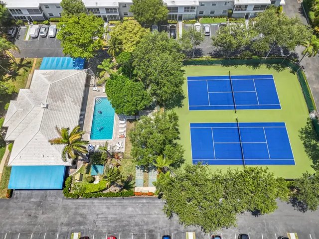 $429,900 | 6487 Bay Club Drive, Unit 4, Fort Lauderdale, FL 33308