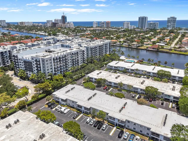 $429,900 | 6487 Bay Club Drive, Unit 4, Fort Lauderdale, FL 33308