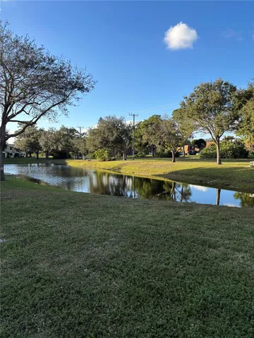 $1,900 | 4171 Oak Terrace Drive, Unit 4171, Greenacres, FL 33463