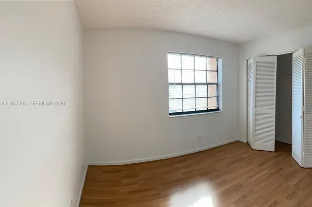 $1,900 | 4171 Oak Terrace Drive, Unit 4171, Greenacres, FL 33463