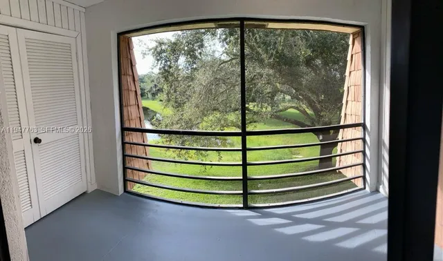 $1,900 | 4171 Oak Terrace Drive, Unit 4171, Greenacres, FL 33463