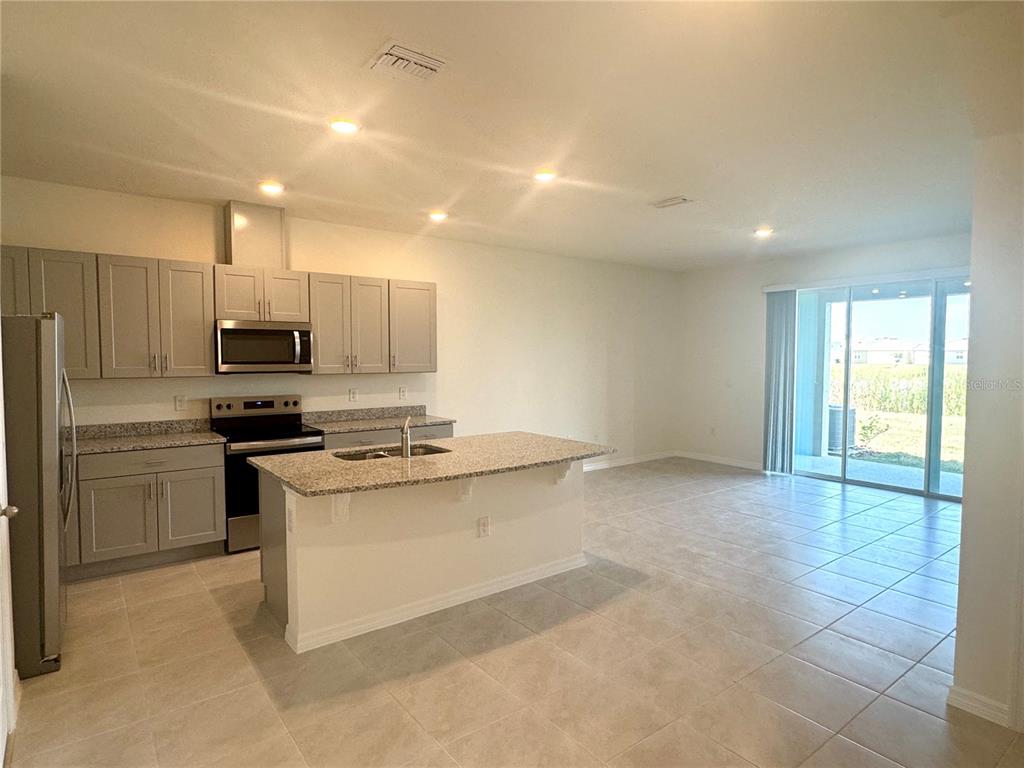 1492 Isleta Loop Kissimmee, FL 34741 - Photo 2 of 17