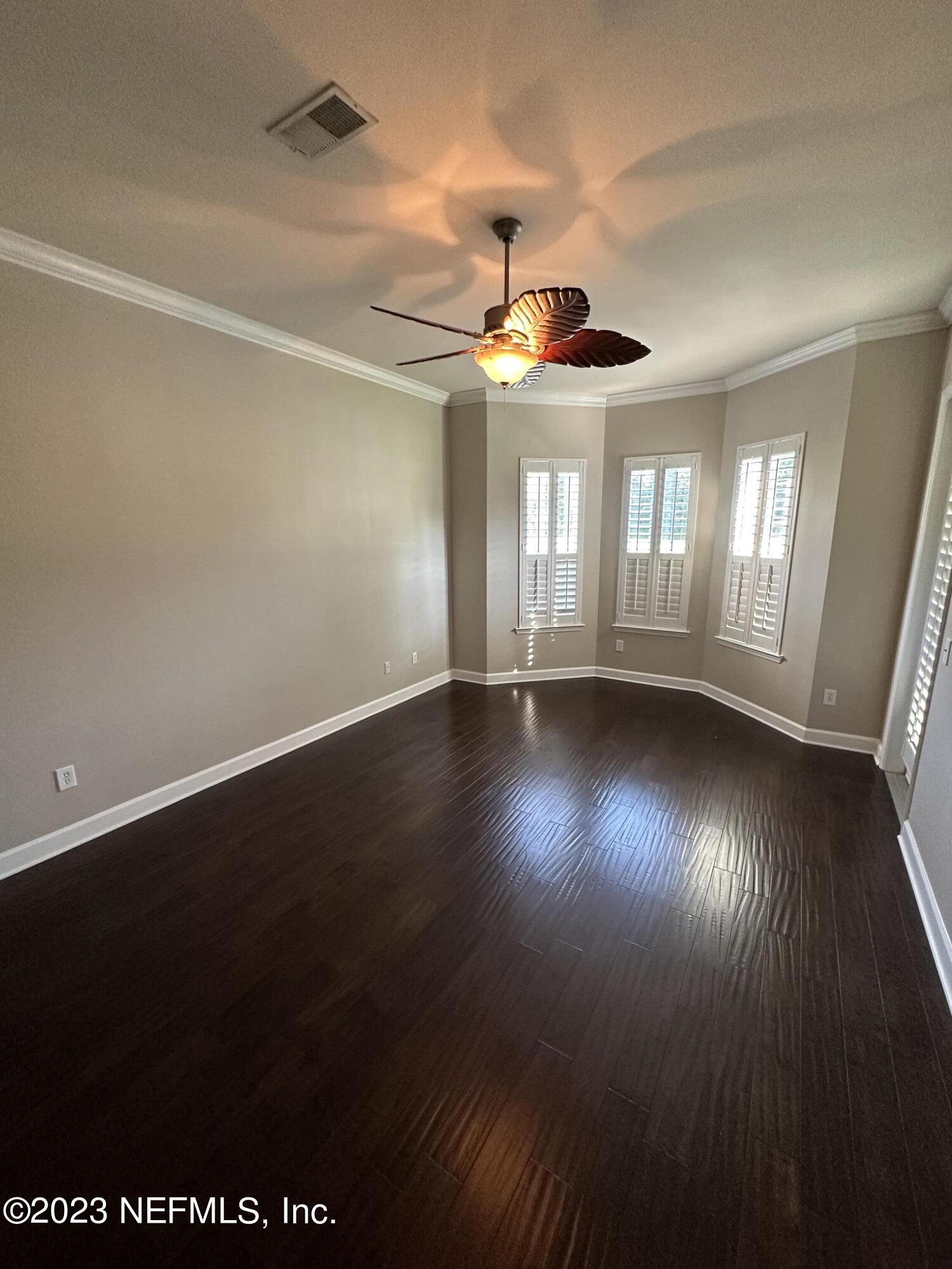 2014 Pond Ridge Court, Unit 1104 Fleming Island, FL 32003 - Photo 17 of 35 Downstairs Owners Suite