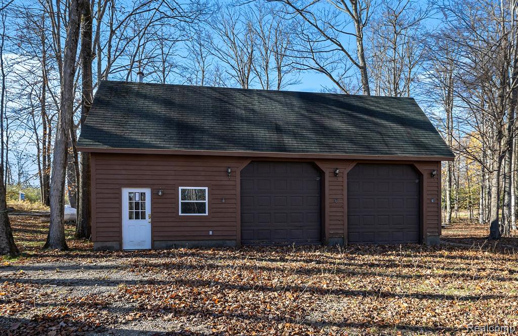 2446 Spayde Road Charlevoix, MI 49720 - Photo 22 of 48