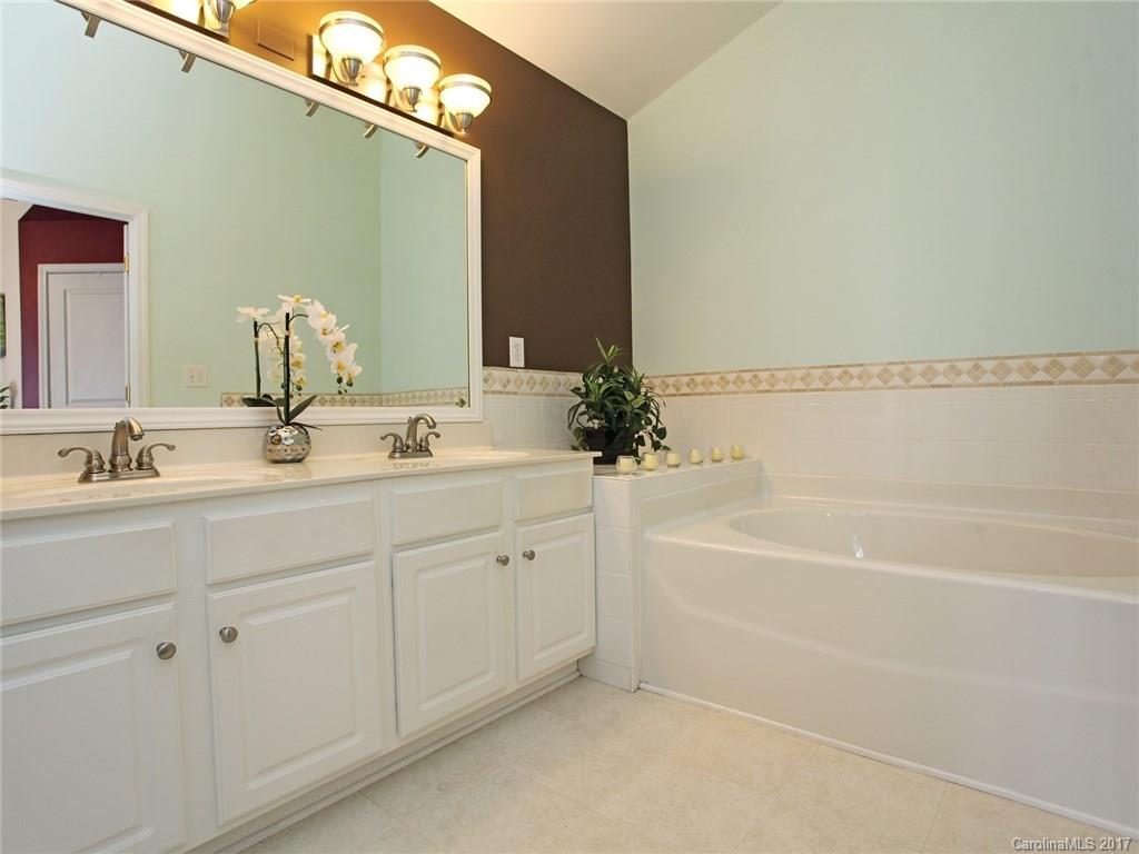 2928 Sedona Place Fort Mill, SC 29708 - Photo 19 of 24