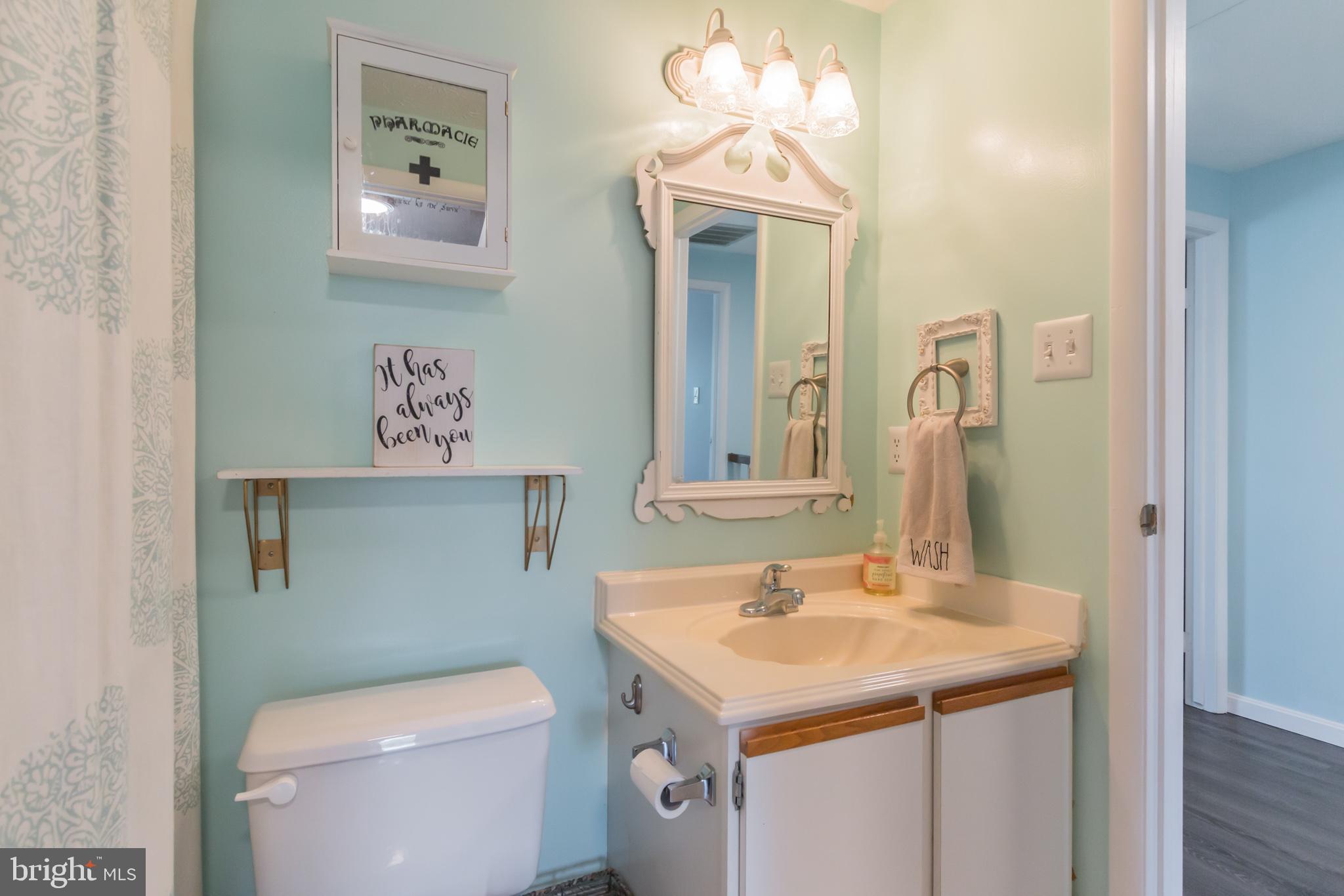 12116 Purple Sage Court Reston, VA 20194 - Photo 18 of 29 Gallery Image 18