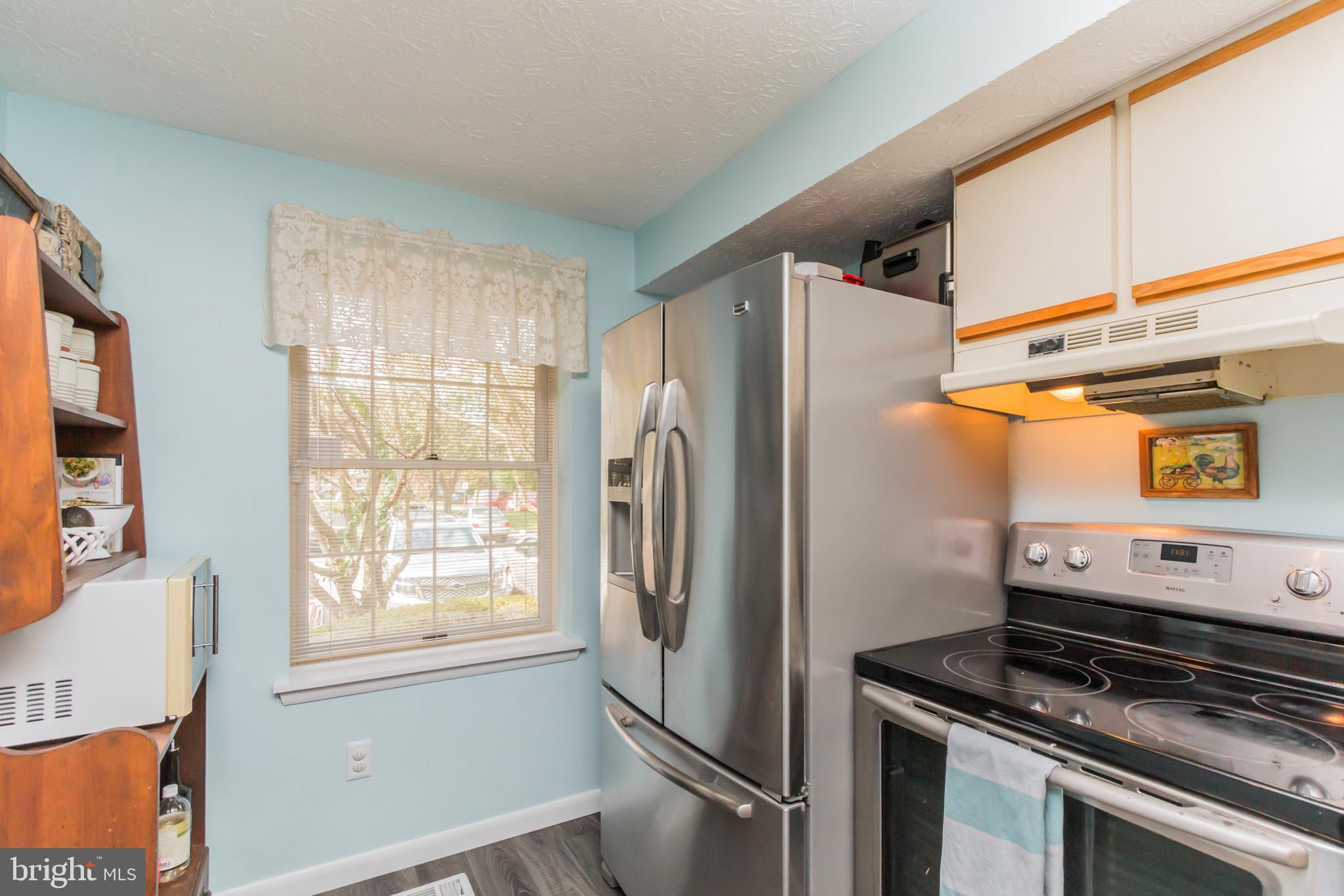 12116 Purple Sage Court Reston, VA 20194 - Photo 10 of 29 Gallery Image 10