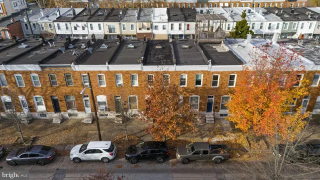 $2,700 | 328 South Macon Street, Baltimore, MD 21224
