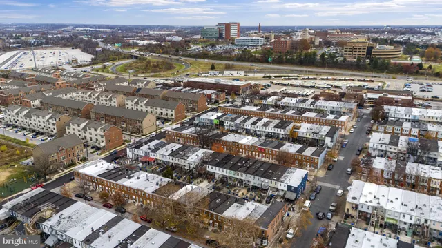 $2,700 | 328 South Macon Street, Baltimore, MD 21224