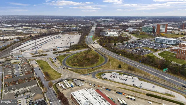 $2,700 | 328 South Macon Street, Baltimore, MD 21224