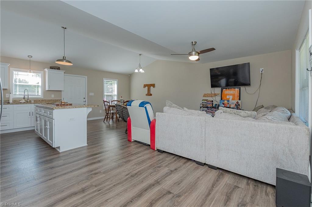 211 Rockcrusher Road Lexington, NC 27292 - Photo 5 of 33 Gallery Image 5