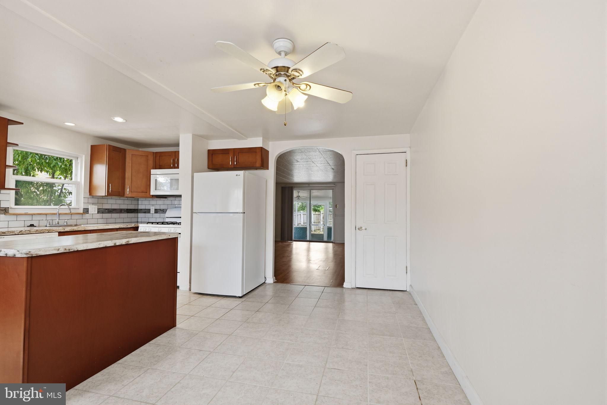 2838 Shipley Road Philadelphia, PA 19152 - Photo 10 of 24 Bright and airy kitchen space.