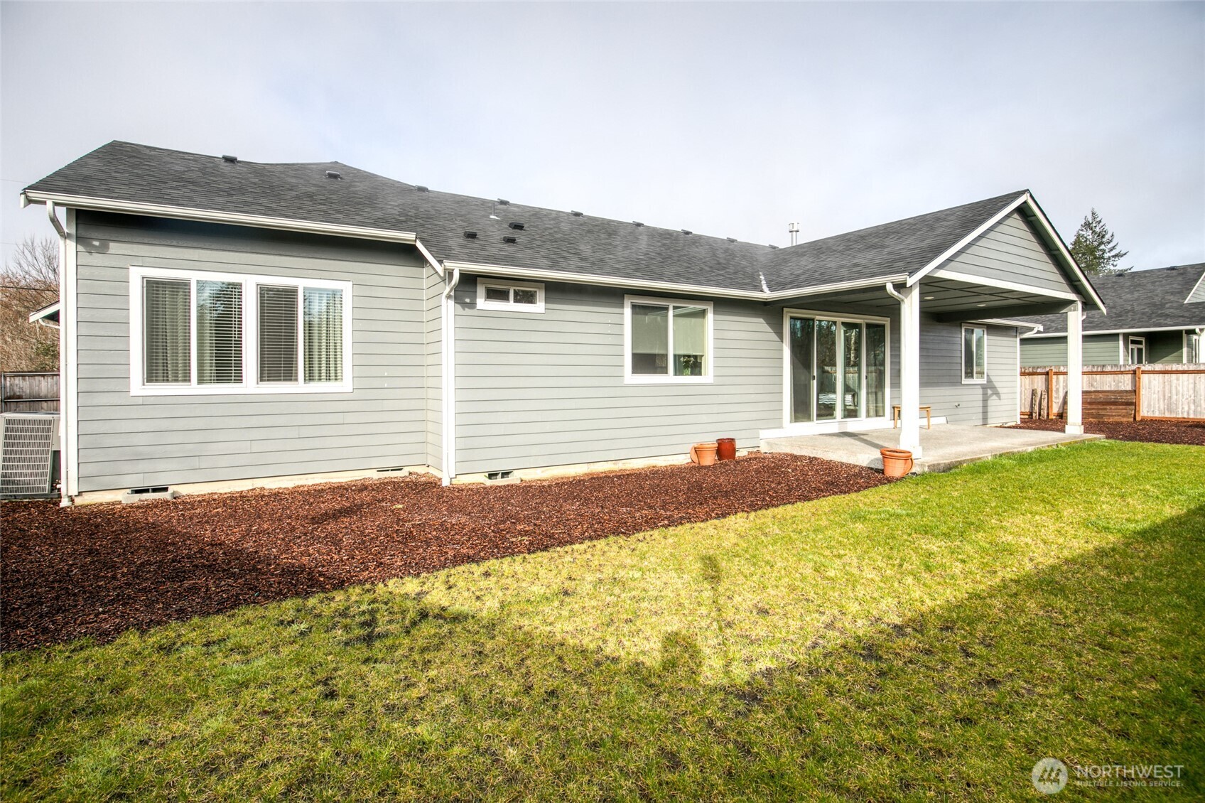 28 Roup Road Montesano, WA 98563 - Photo 37 of 40 front view of a house with a yard