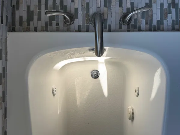 $419,900 | 32 Riverhead Drive, Staunton, VA 24401