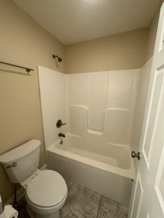 $419,900 | 32 Riverhead Drive, Staunton, VA 24401