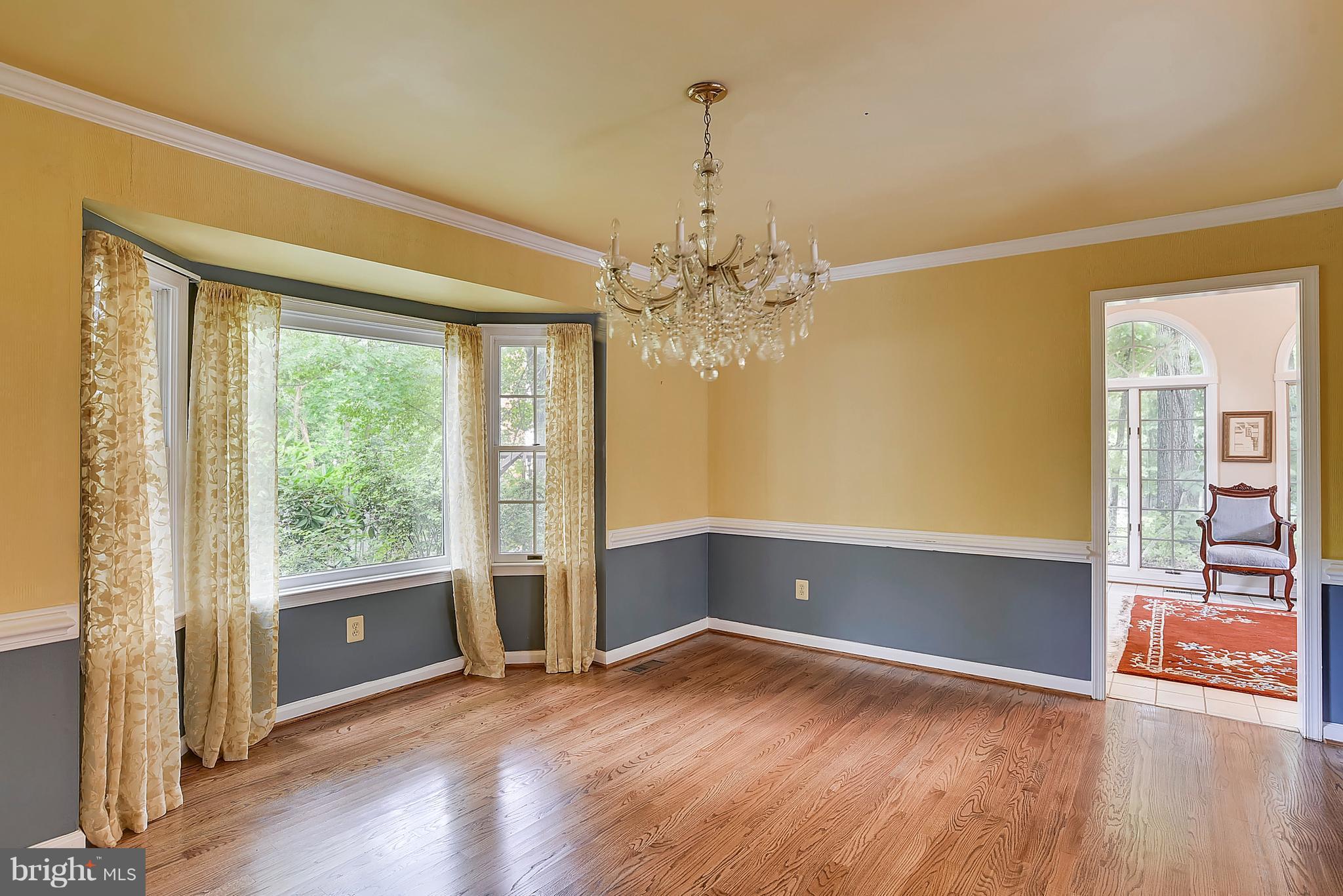 1002 Utterback Store Road Great Falls, VA 22066 - Photo 4 of 30 Dining Room