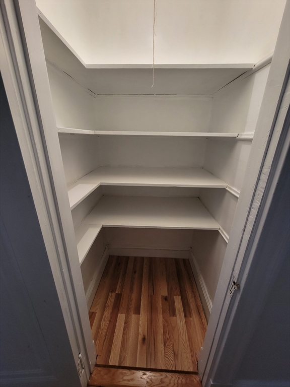 10 Alton Court, Unit 2 Brookline, MA 02446 - Photo 6 of 7