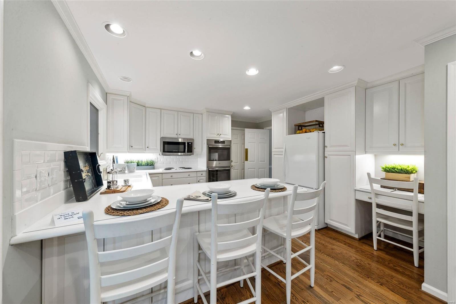 255 Lindemann Road St. Louis, MO 63122 - Photo 10 of 23 Gallery Image 10