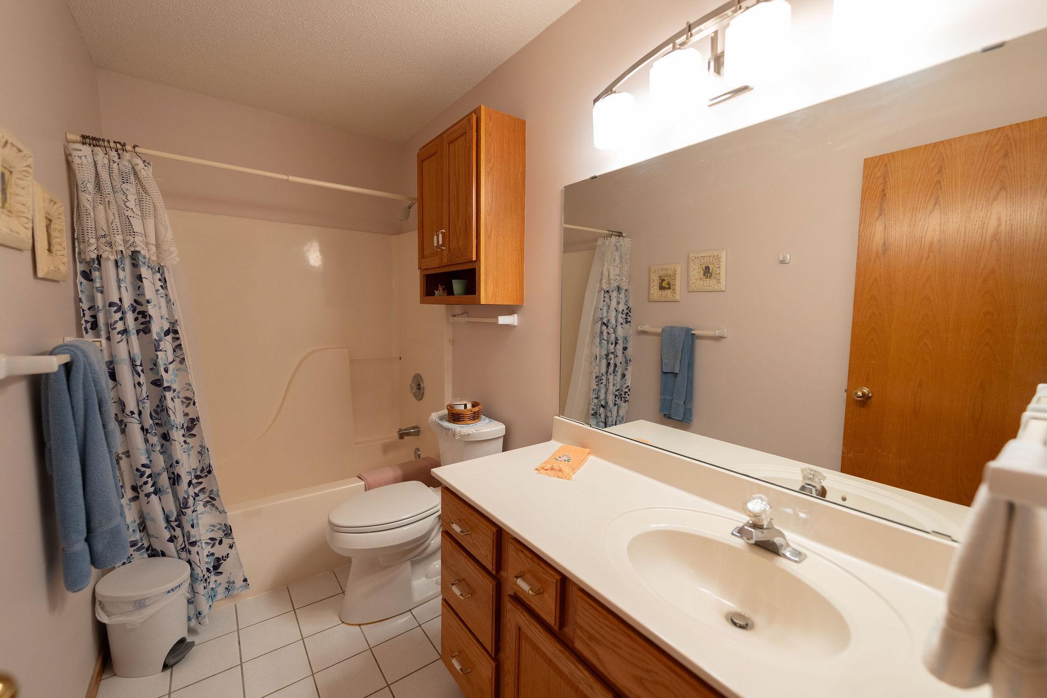 2842 19th Avenue Northwest Rochester, MN 55901 - Photo 15 of 49