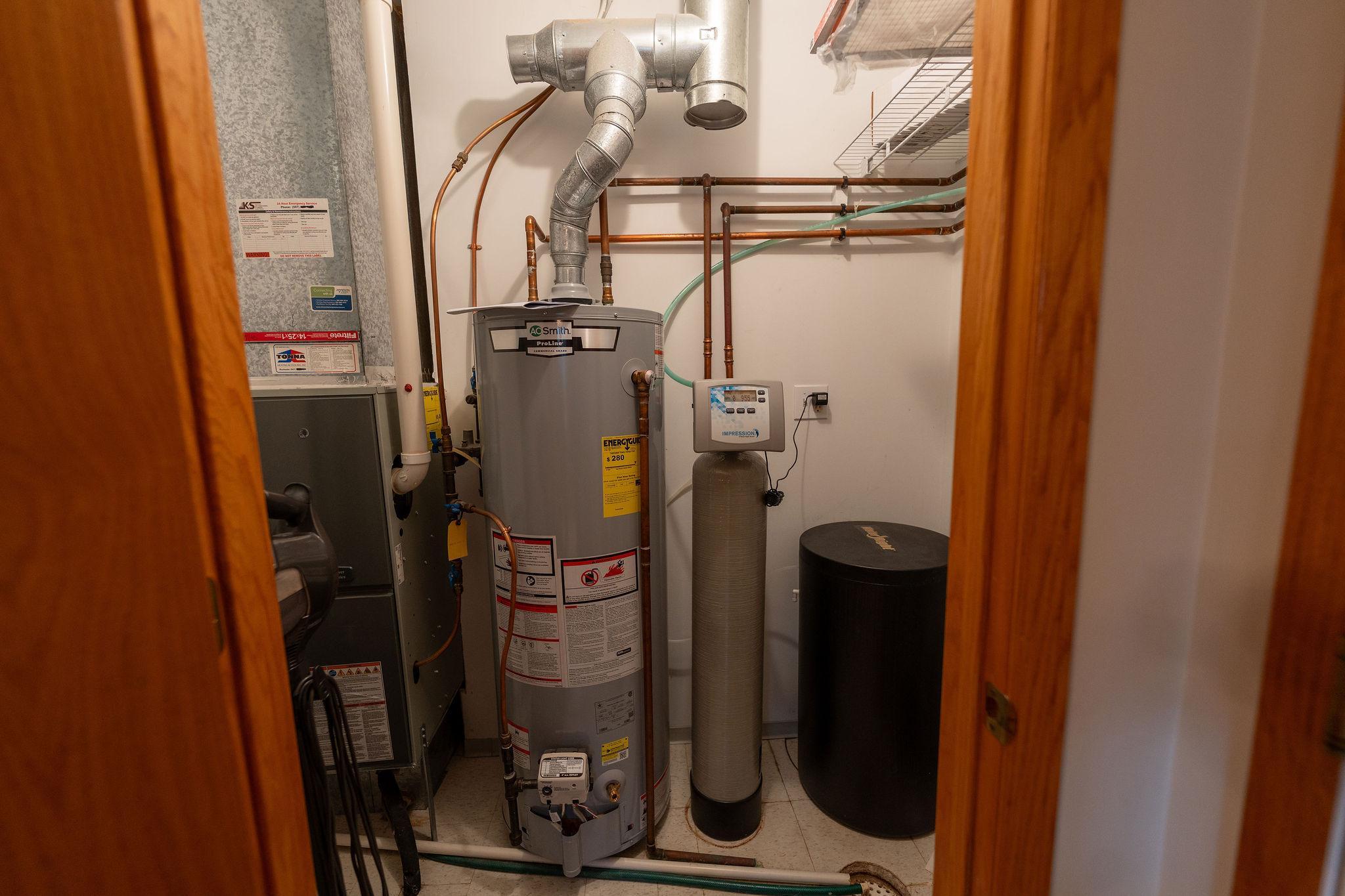 2842 19th Avenue Northwest Rochester, MN 55901 - Photo 16 of 49