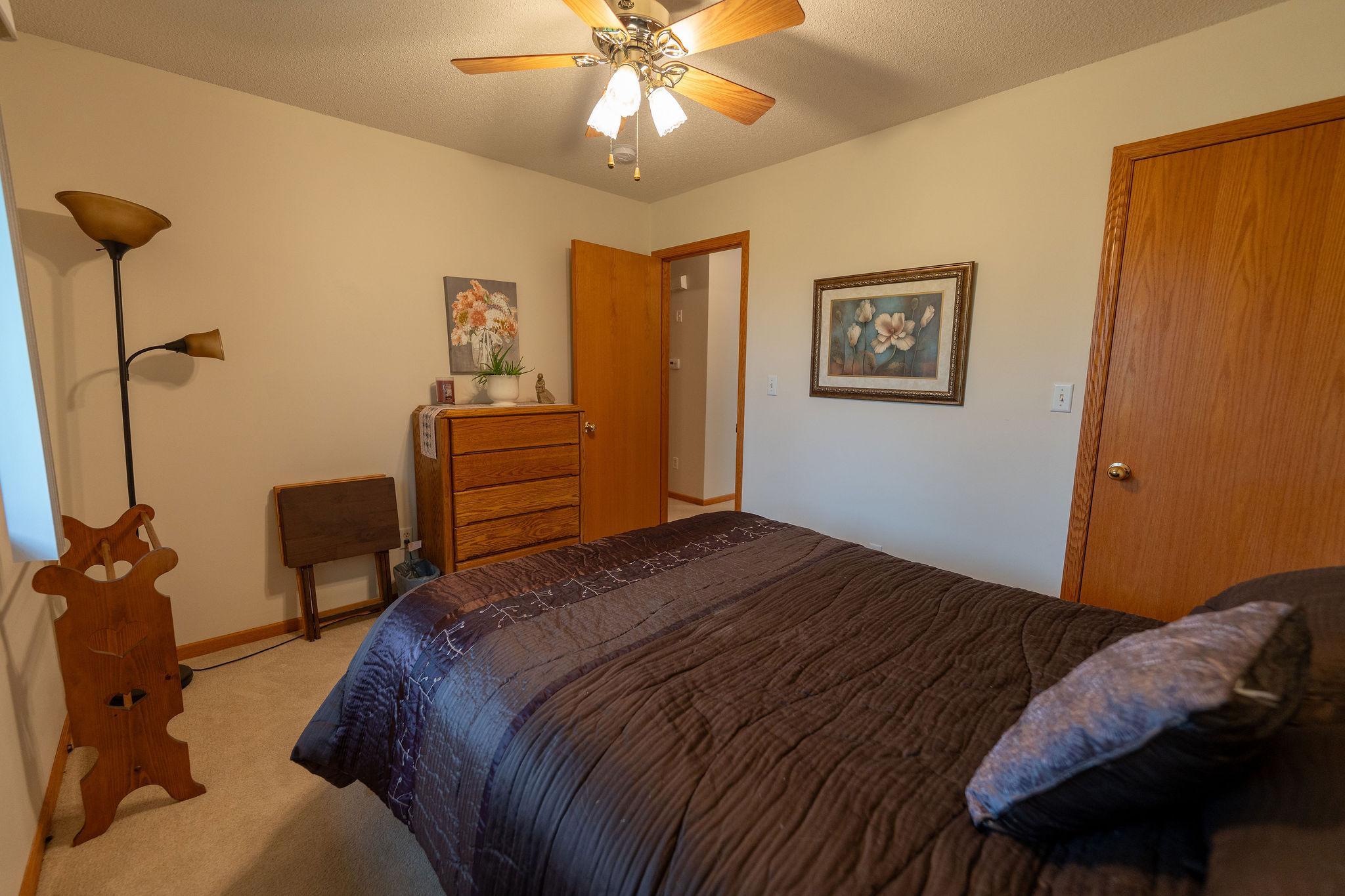 2842 19th Avenue Northwest Rochester, MN 55901 - Photo 21 of 49