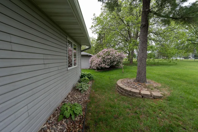 $255,000 | 2842 19th Avenue Northwest, Rochester, MN 55901