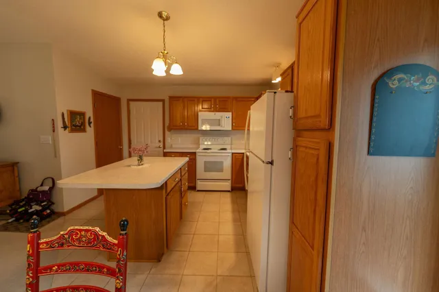 $255,000 | 2842 19th Avenue Northwest, Rochester, MN 55901