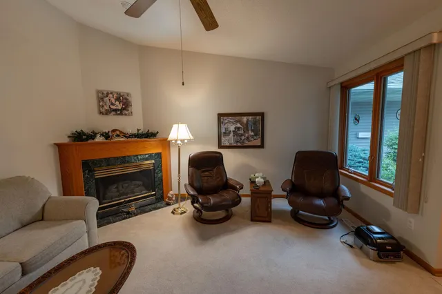 $255,000 | 2842 19th Avenue Northwest, Rochester, MN 55901