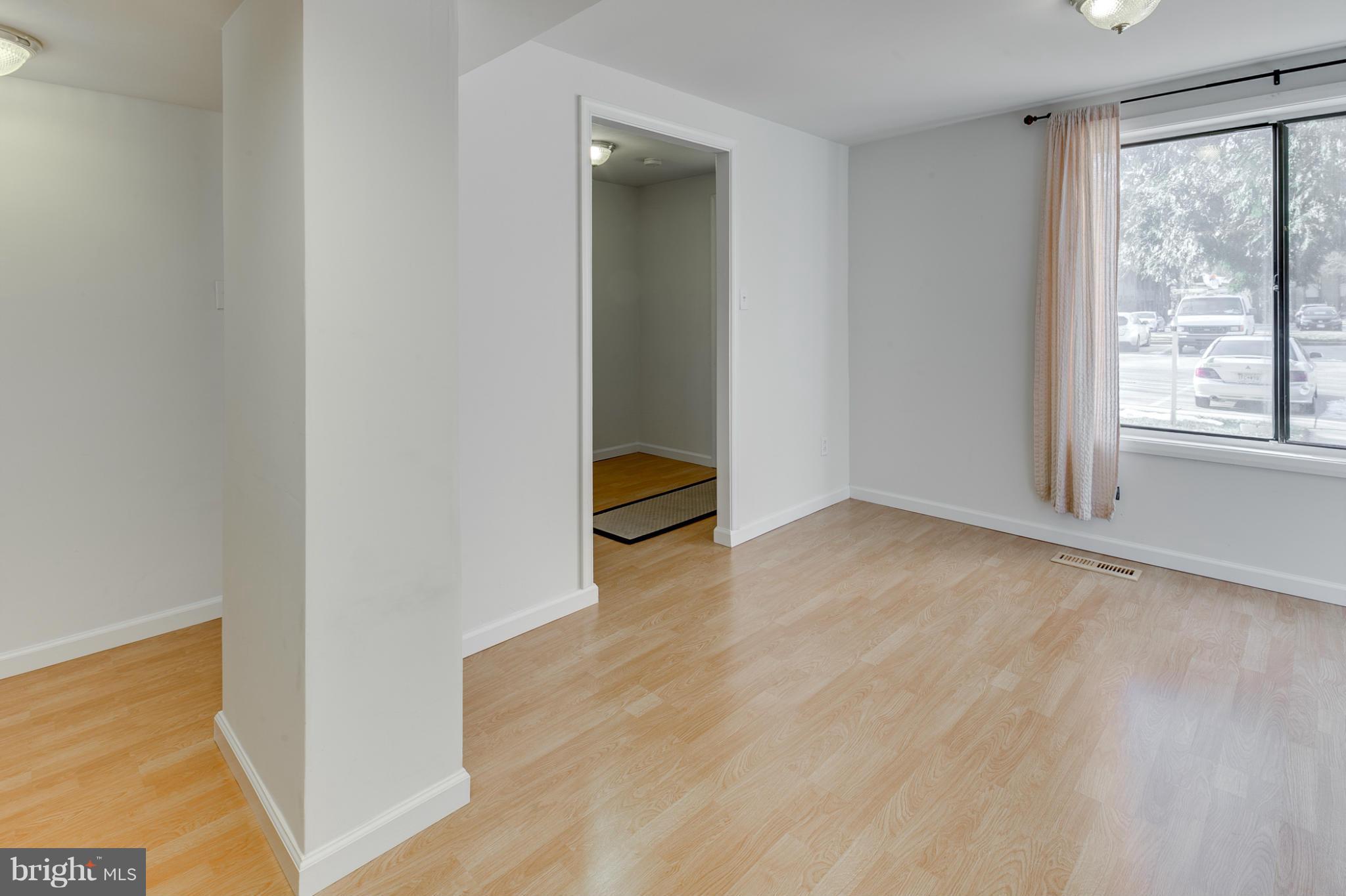 8964 Footed Ridge Columbia, MD 21045 - Photo 6 of 30 Dining Room