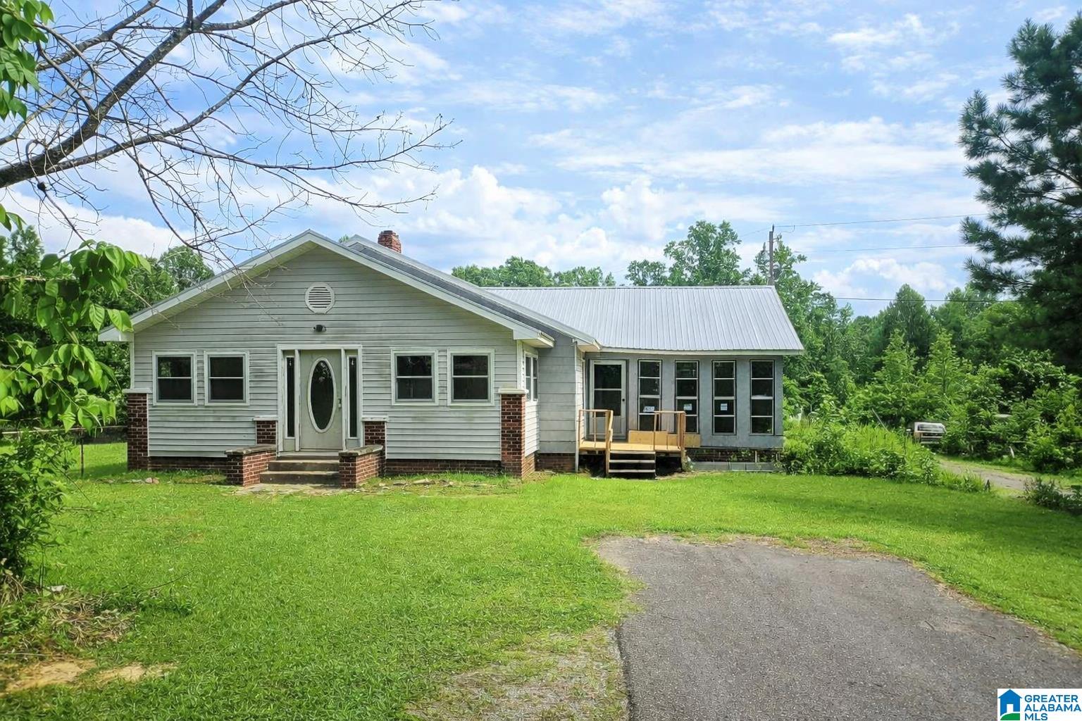 464 Johnny Shipp Road Warrior, AL 35180 - Photo 1 of 14