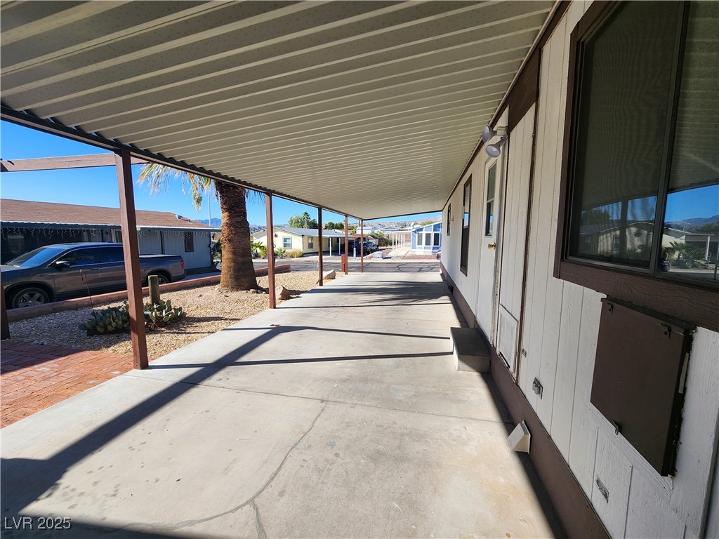3262 Del Monte Street Laughlin, NV 89029 - Photo 8 of 42 Covered Carport