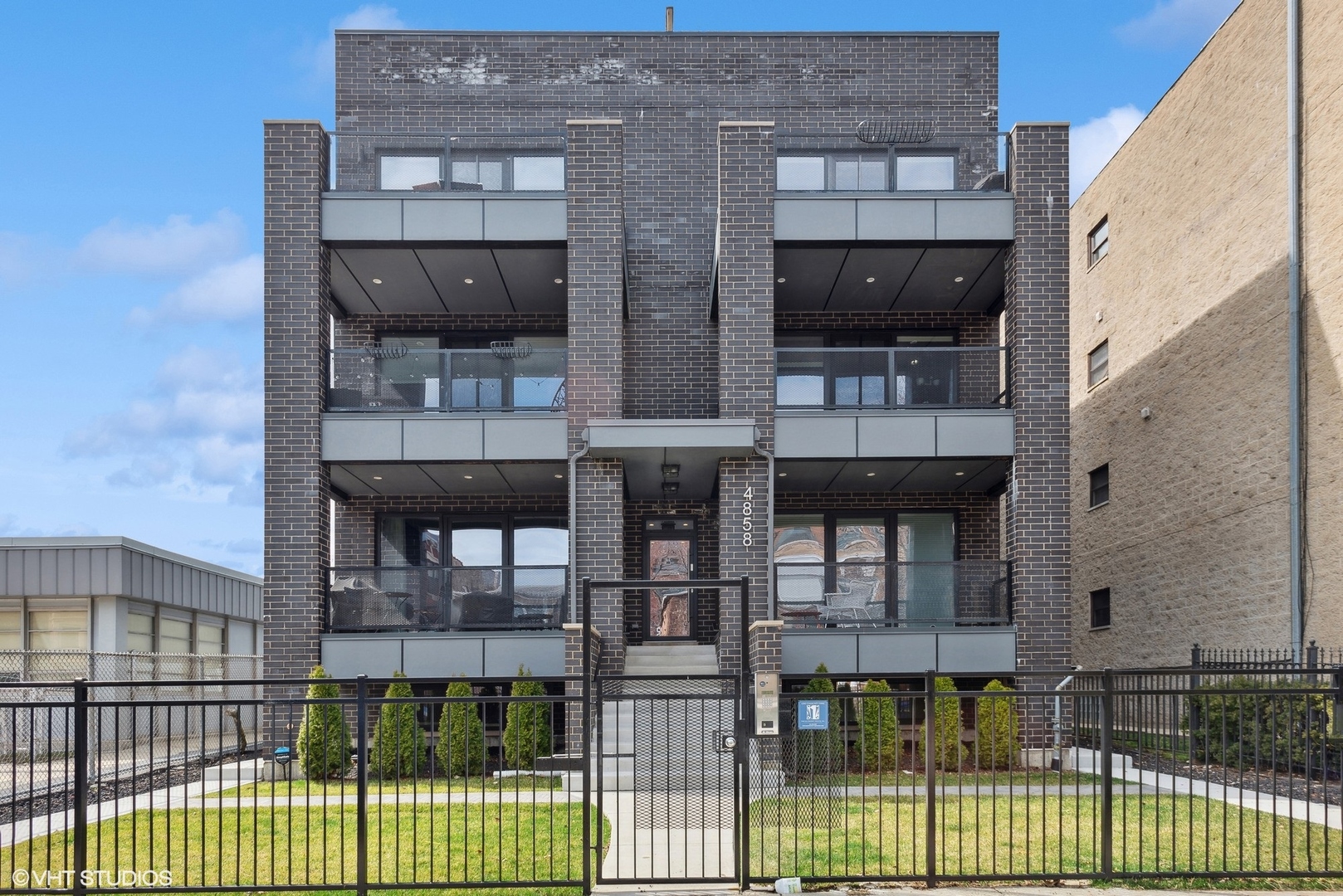 4858 North Kenmore Avenue, Unit 3N, Chicago, IL 60640 Compass