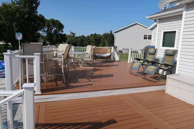 $549,900 | 1101 Southcreek Avenue, Glyndon, MN 56547