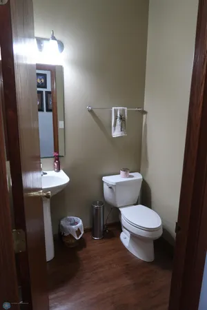 $549,900 | 1101 Southcreek Avenue, Glyndon, MN 56547