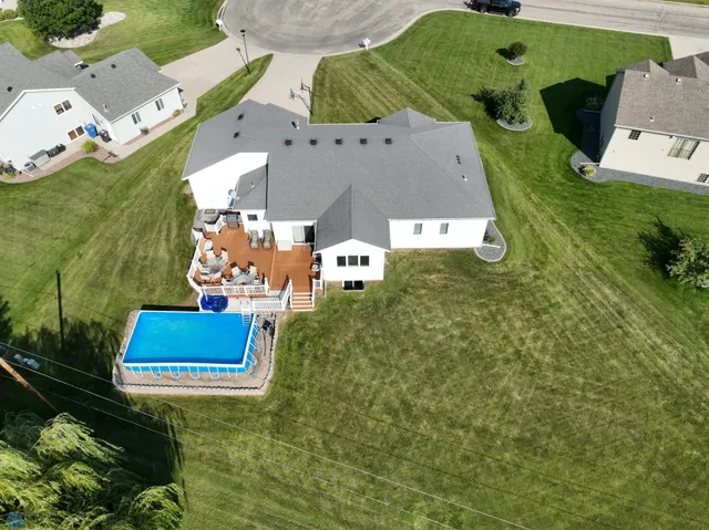 $549,900 | 1101 Southcreek Avenue, Glyndon, MN 56547