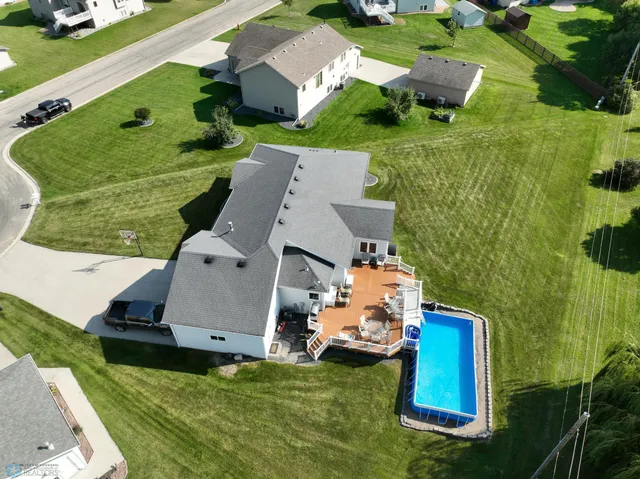 $549,900 | 1101 Southcreek Avenue, Glyndon, MN 56547