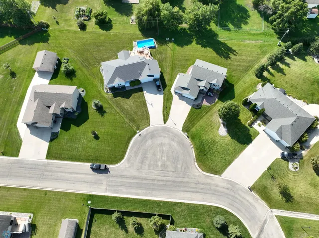 $549,900 | 1101 Southcreek Avenue, Glyndon, MN 56547