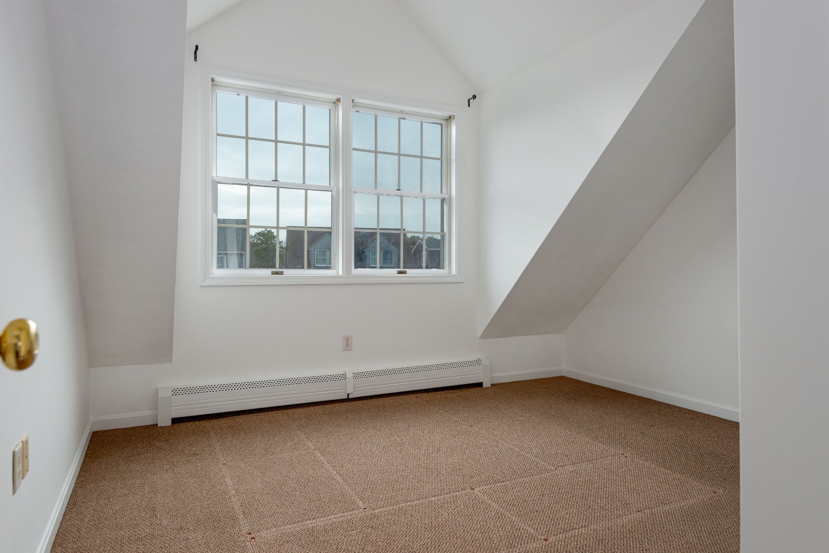 52 Essex Road Nantucket, MA 02554 - Photo 14 of 23 Gallery Image 14