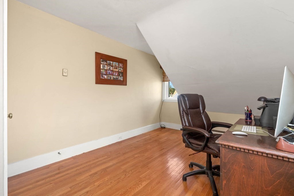 25 Roycroft Road Peabody, MA 01960 - Photo 19 of 35 Gallery Image 19