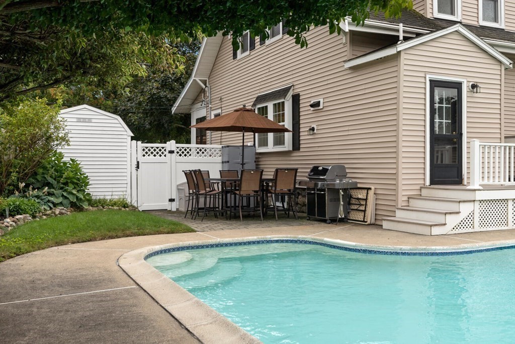 25 Roycroft Road Peabody, MA 01960 - Photo 27 of 35 Gallery Image 27