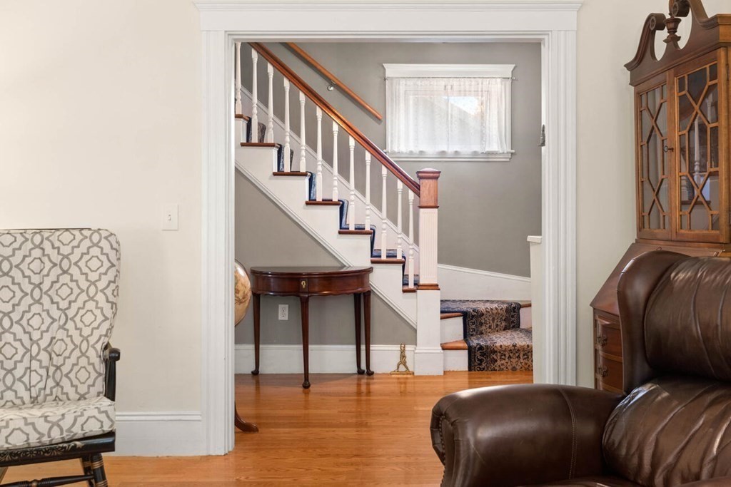 25 Roycroft Road Peabody, MA 01960 - Photo 5 of 35 Gallery Image 5