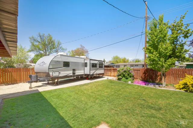 $500,000 | 7230 Alderbrook Drive, Boise, ID 83709