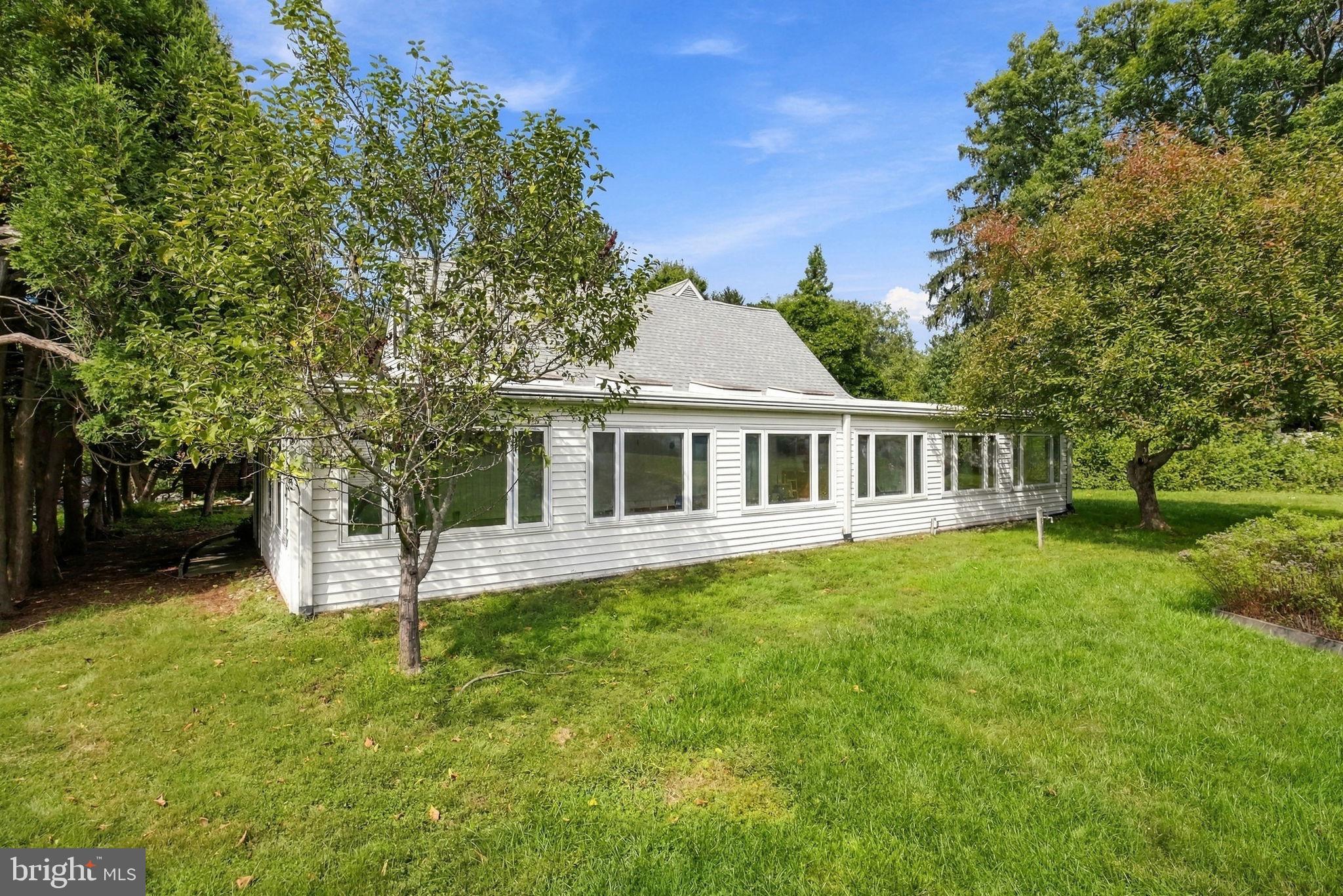 528 Montgomery Road Ambler, PA 19002 - Photo 11 of 39 Gallery Image 11