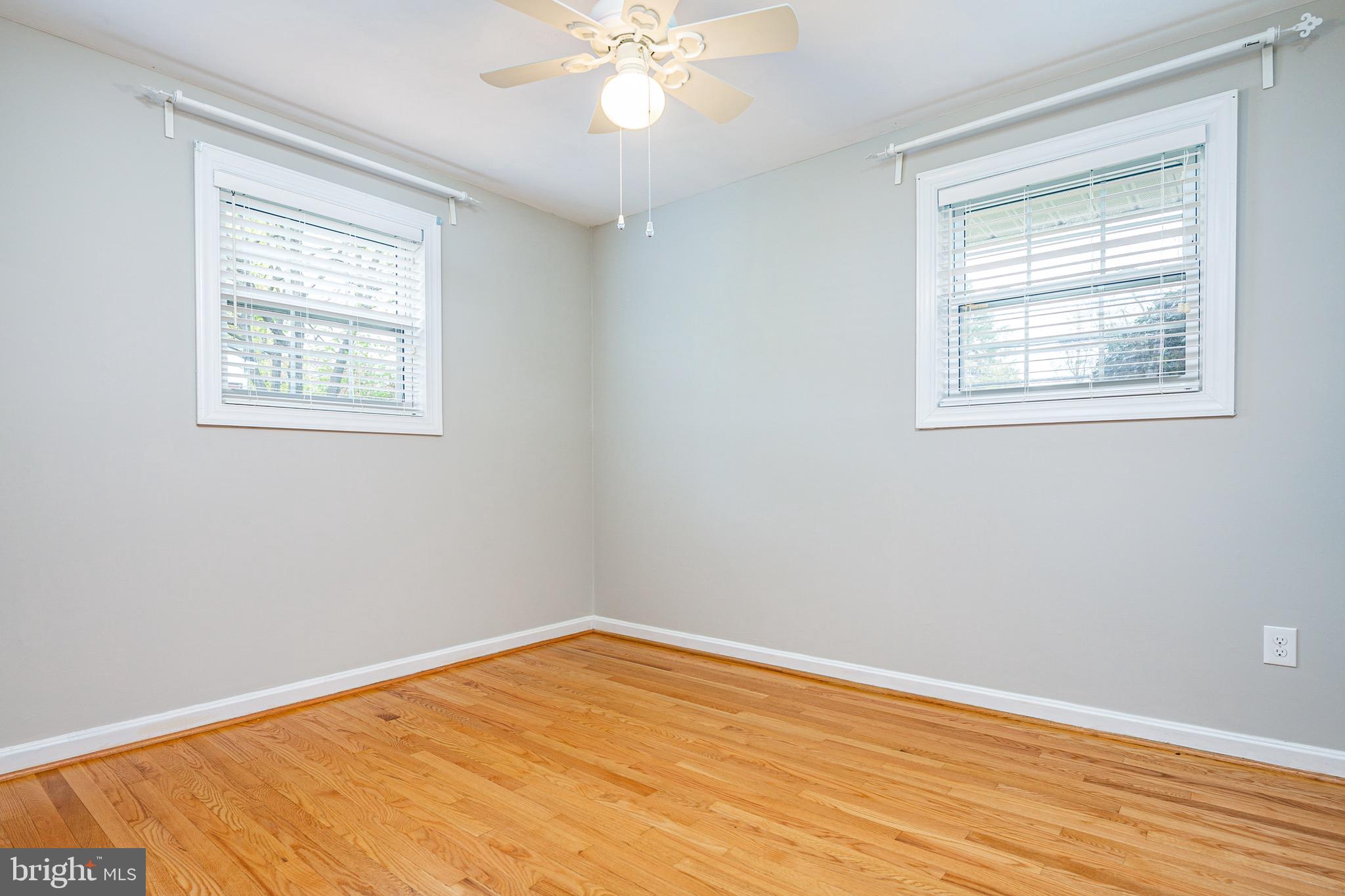 11826 Rocking Horse Road Rockville, MD 20852 - Photo 16 of 39 Bedroom 2