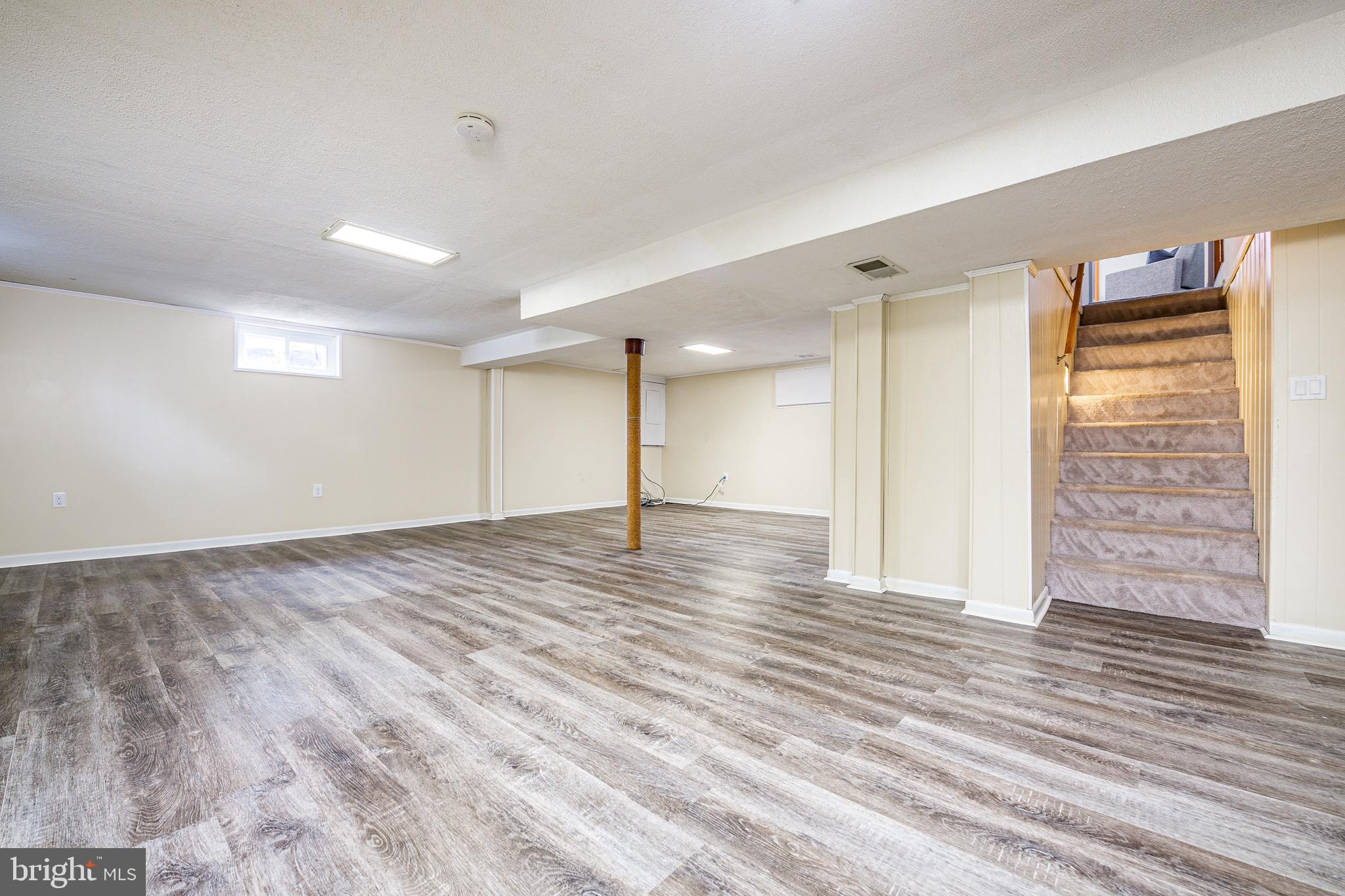 11826 Rocking Horse Road Rockville, MD 20852 - Photo 21 of 39 Gallery Image 21