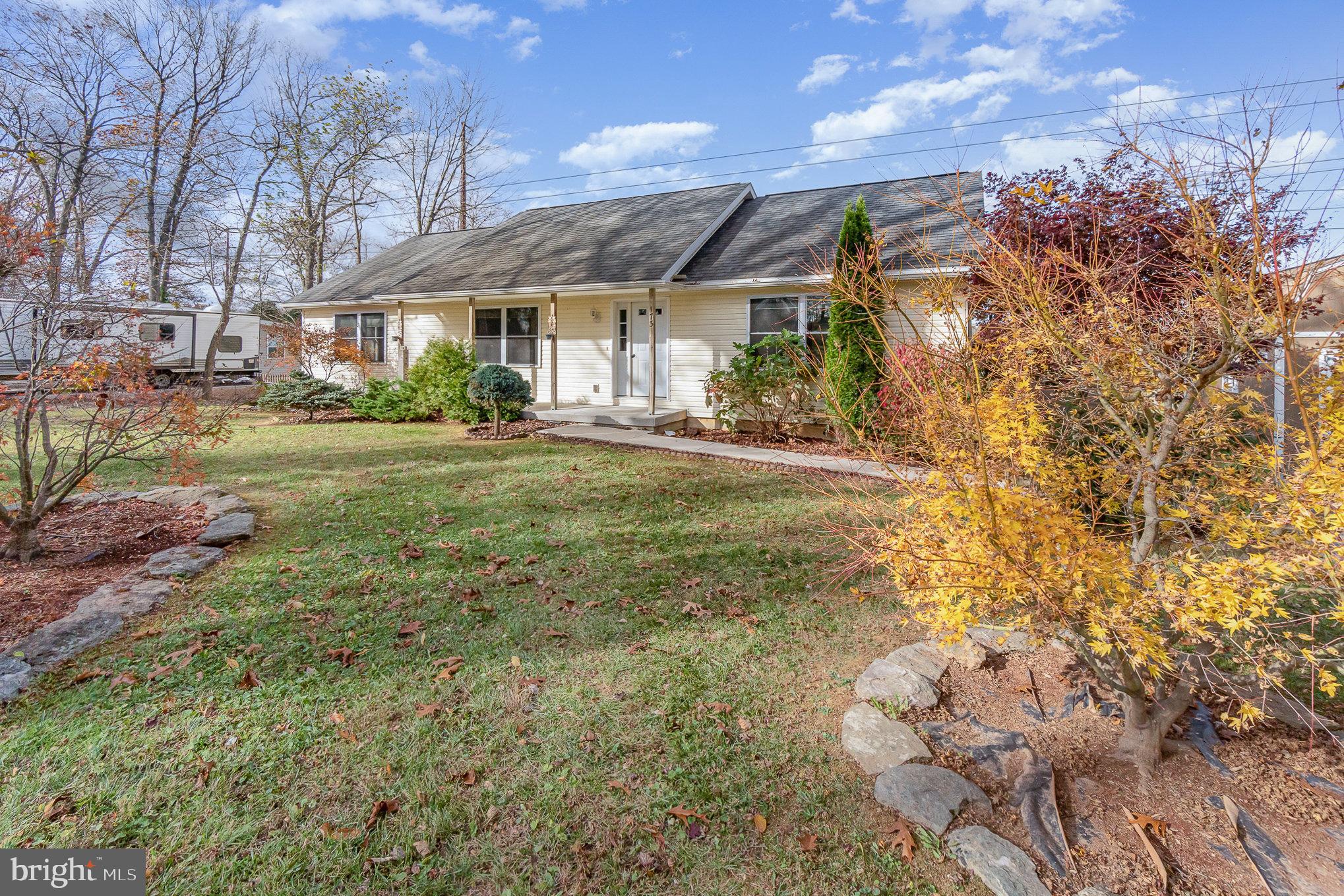173 Clubhouse Road Delta, PA 17314 - Photo 3 of 29 Gallery Image 3
