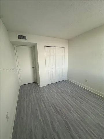 $1,800 | 1825 West 56th Street, Unit 410, Hialeah, FL 33012